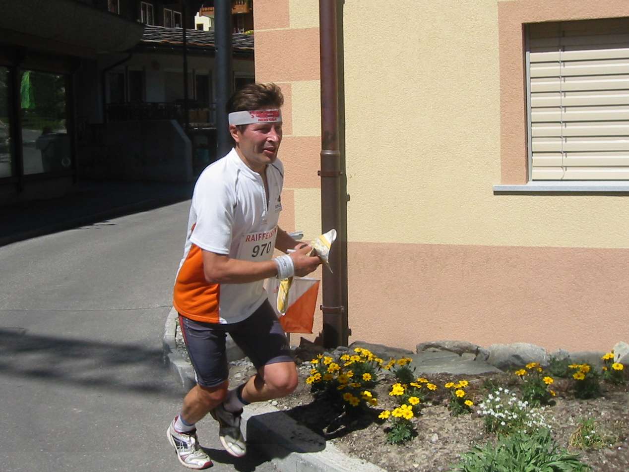 Roy kiihdyttää rastilta